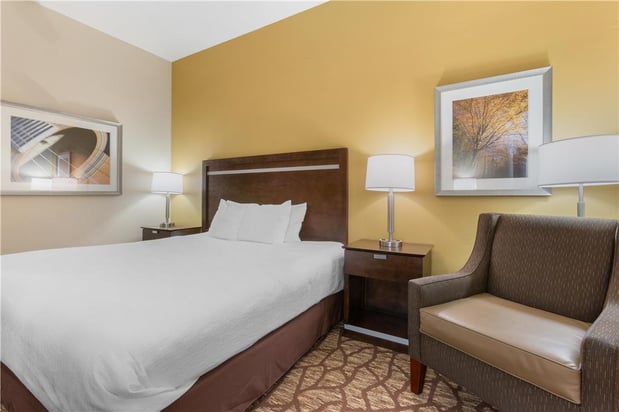 Images Best Western Plus Belle Meade Inn & Suites