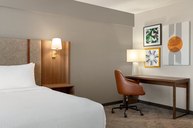 Images Holiday Inn Virginia Beach - Norfolk by IHG