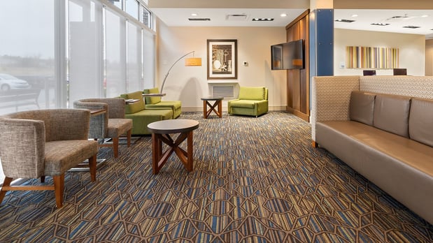 Images Holiday Inn Express & Suites Macon North by IHG