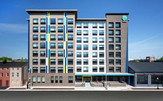 Images Tru by Hilton Baltimore Harbor East