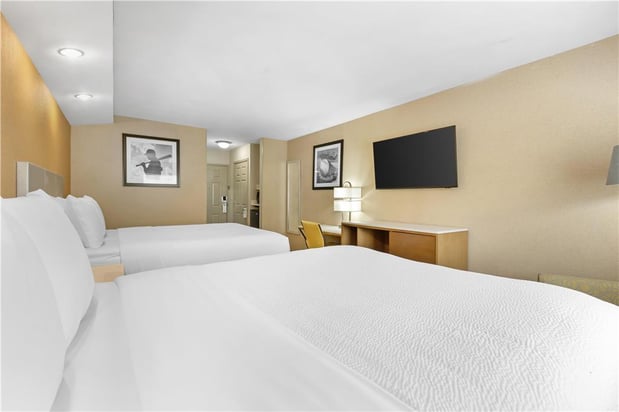 Images Best Western Cooperstown Inn & Suites