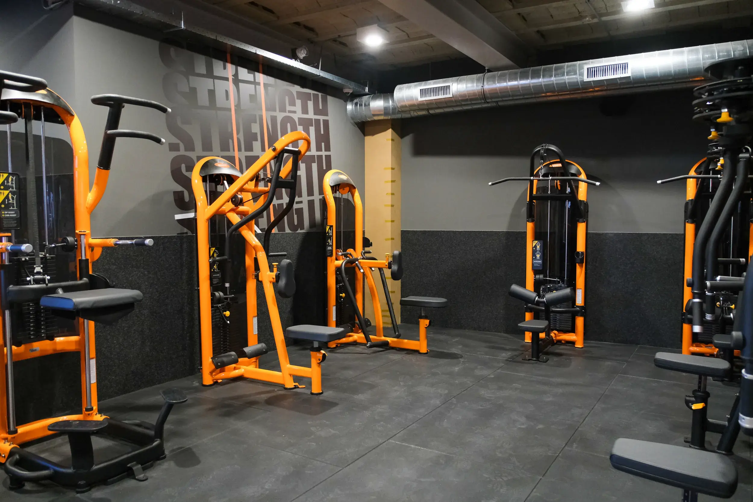 Foto's Basic-Fit 24/7