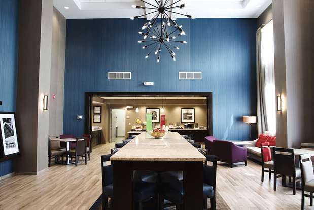 Images Hampton Inn & Suites Des Moines/Urbandale
