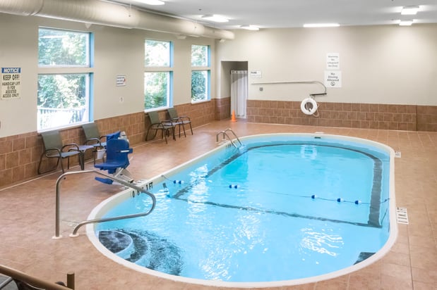 Images Holiday Inn Express Ludlow - Chicopee Area by IHG