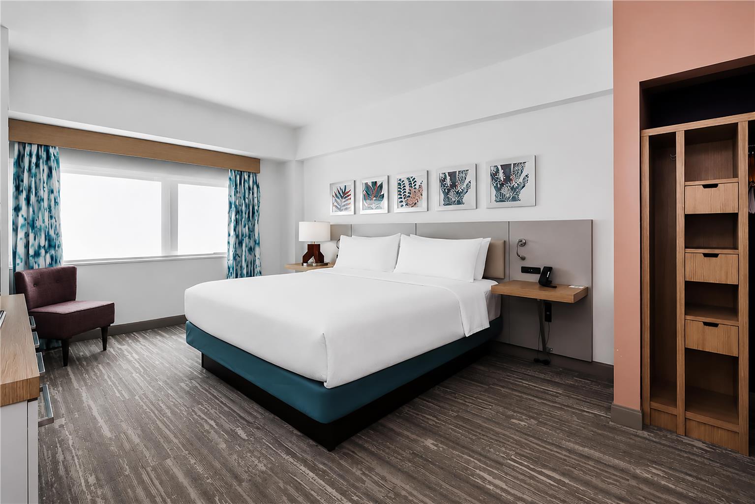 Guest room
