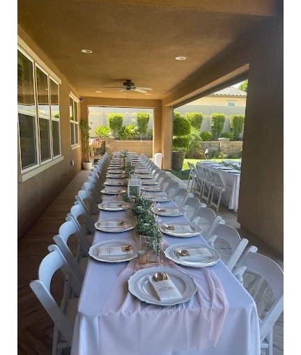 Outdoor event table set up