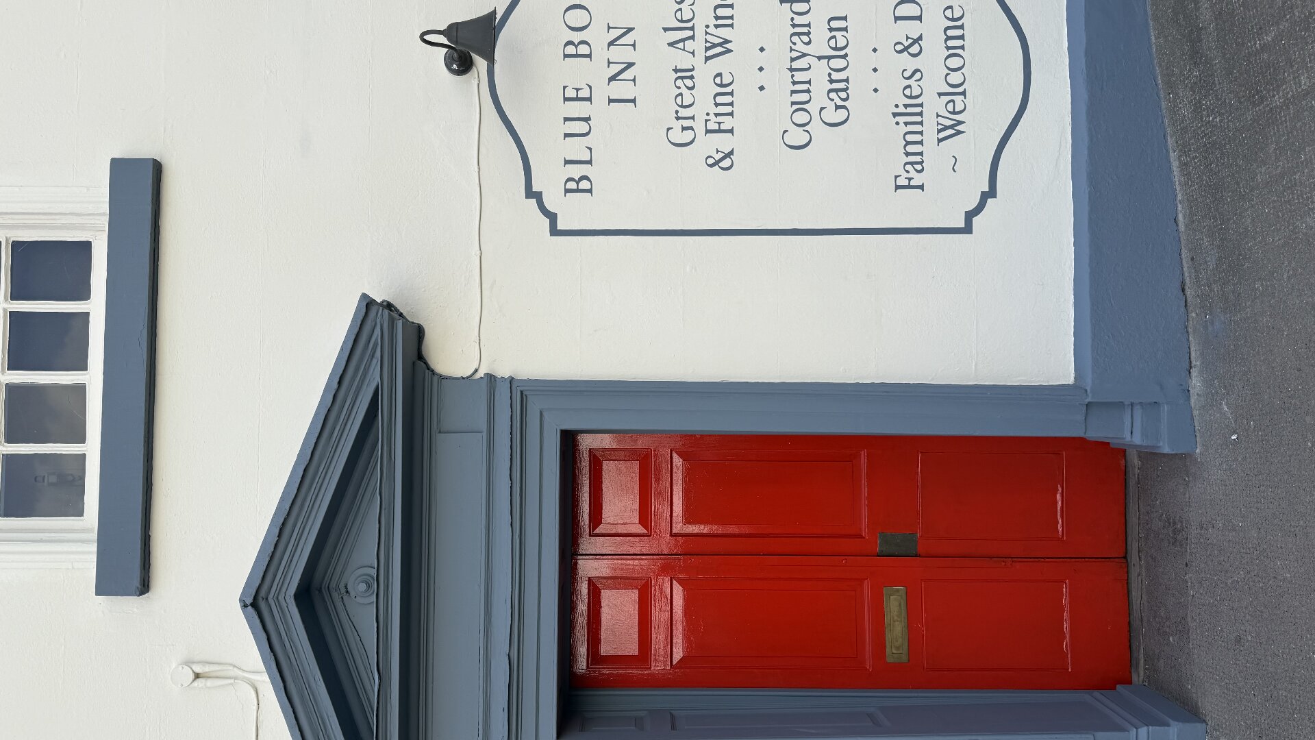 Images The Blue Boar