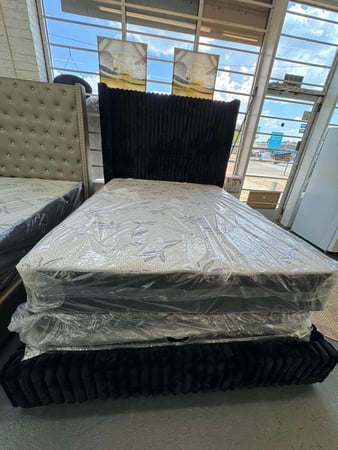 Images Summer Furniture & Mattress Deals