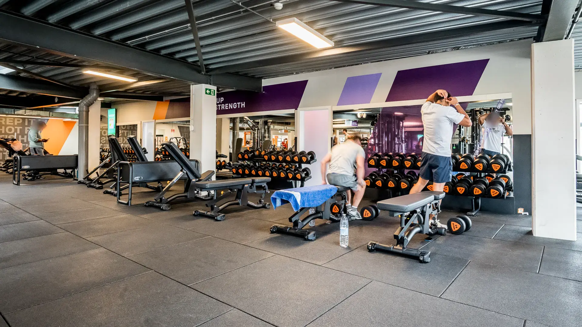 Images Basic-Fit 24/7