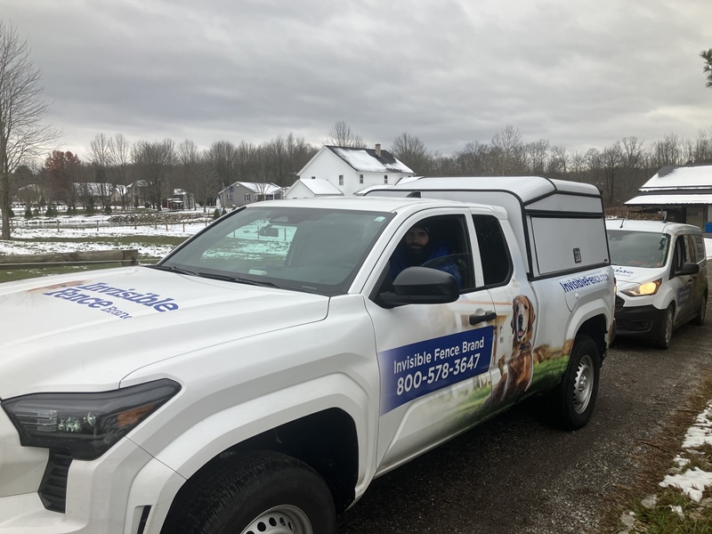 Invisible Fence® team members on route to install in Medina County, Ohio