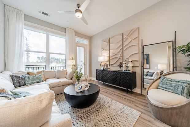 Images Meridian at North Hills