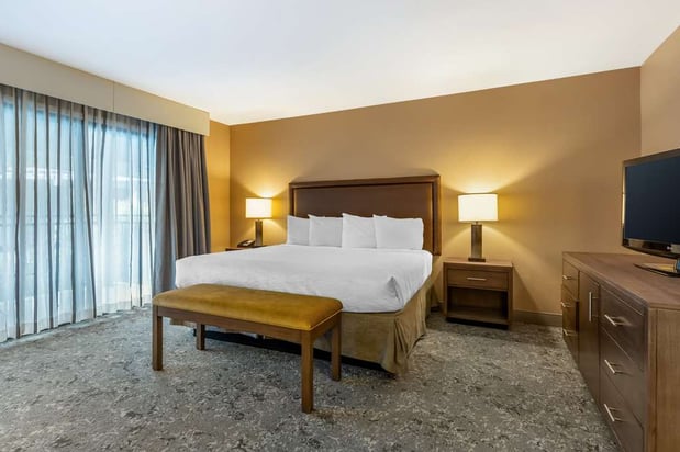 Images Best Western Plus Inn Scotts Valley