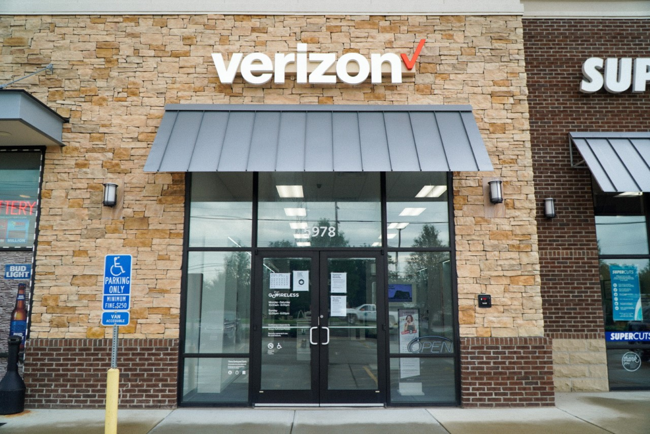 Verizon Authorized Retailer – GoWireless Photo