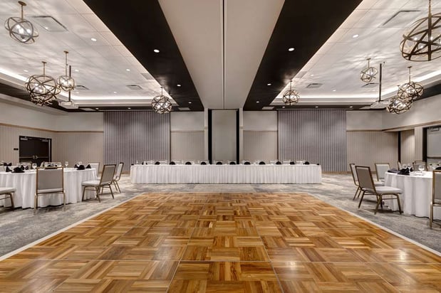 Images Homewood Suites by Hilton Oak Creek Milwaukee