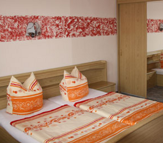 Gasthof Zu Hainbücht, Am Dorfplatz 2 in Stadtroda