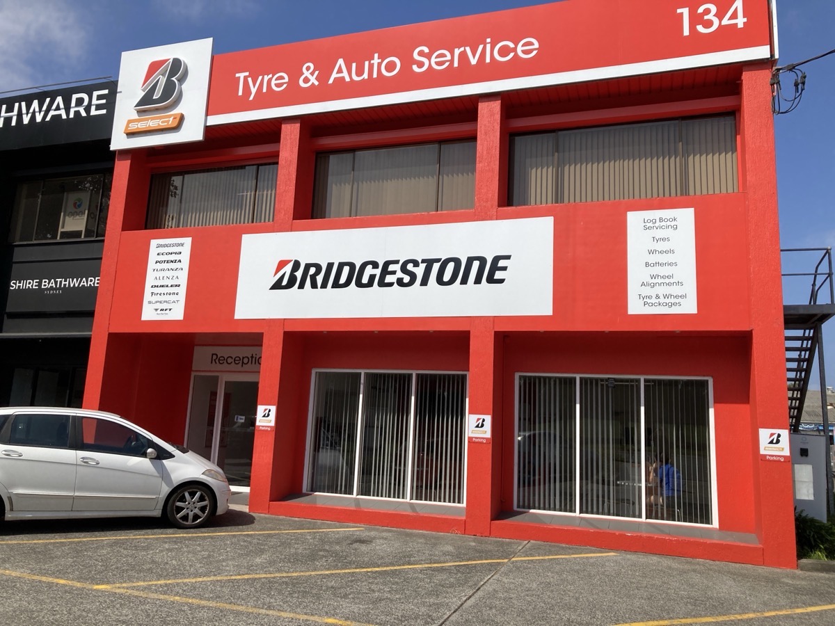 Images Bridgestone Select Tyre & Auto Taren Point
