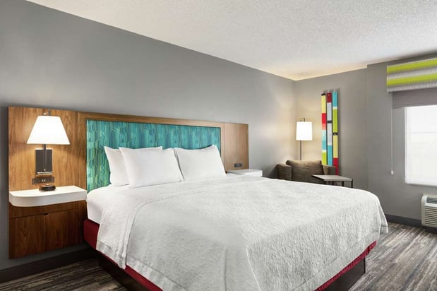 Images Hampton Inn & Suites Ft. Lauderdale Airport/South Cruise Port