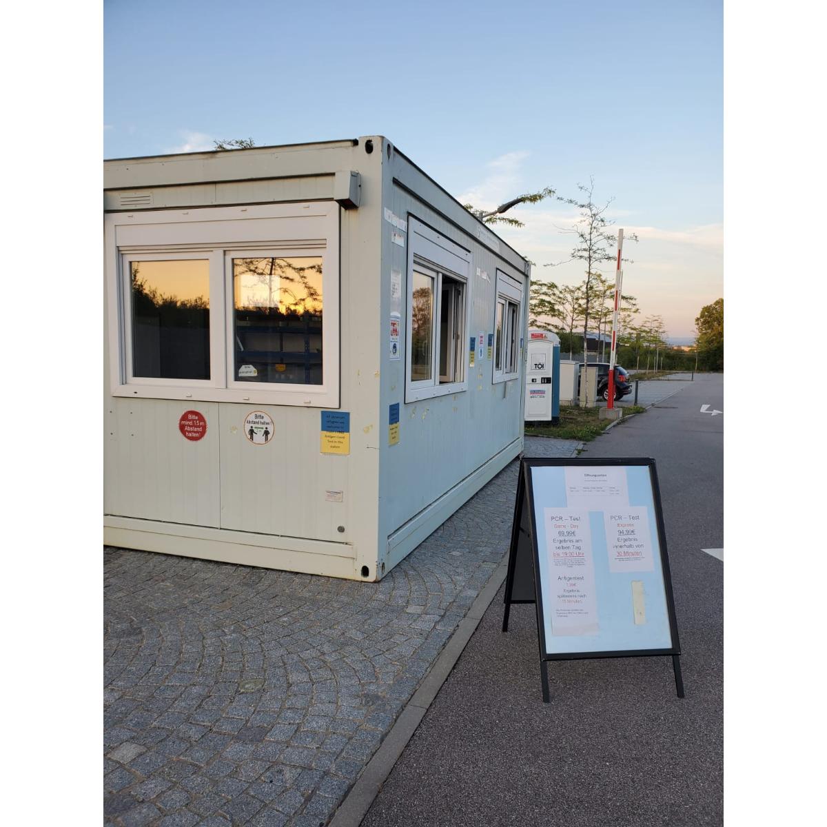 Covid-Bayern Teststelle am Regensburger Stadion - Franz-Josef-Strauß-Allee, Franz-Josef-Strauß-Allee 22 in Regensburg