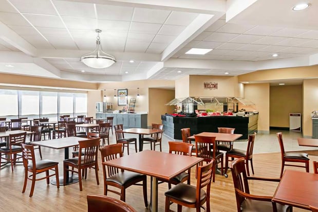 Images Best Western Plus Kansas City Sports Complex Hotel