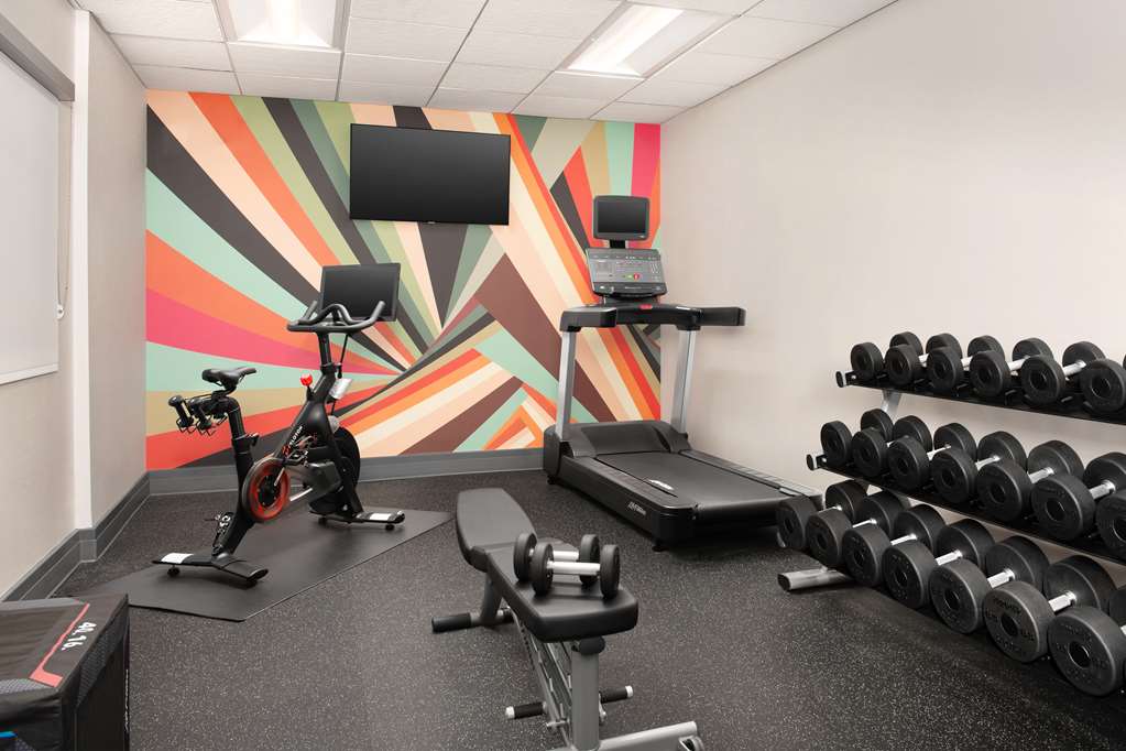 Health club  fitness center  gym Hilton Garden Inn Solomons Dowell (410)326-0303