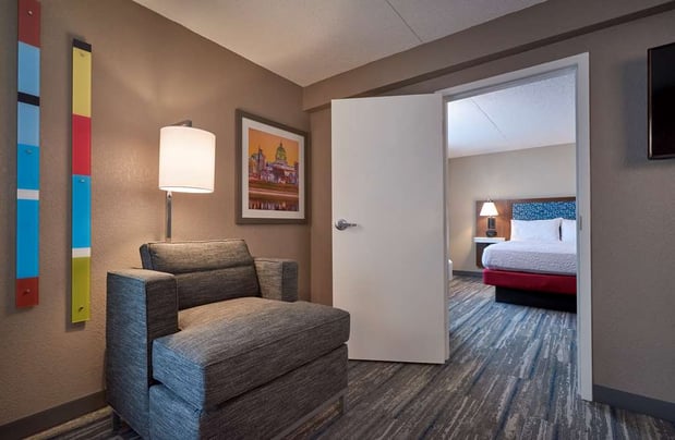 Images Hampton Inn Harrisburg West