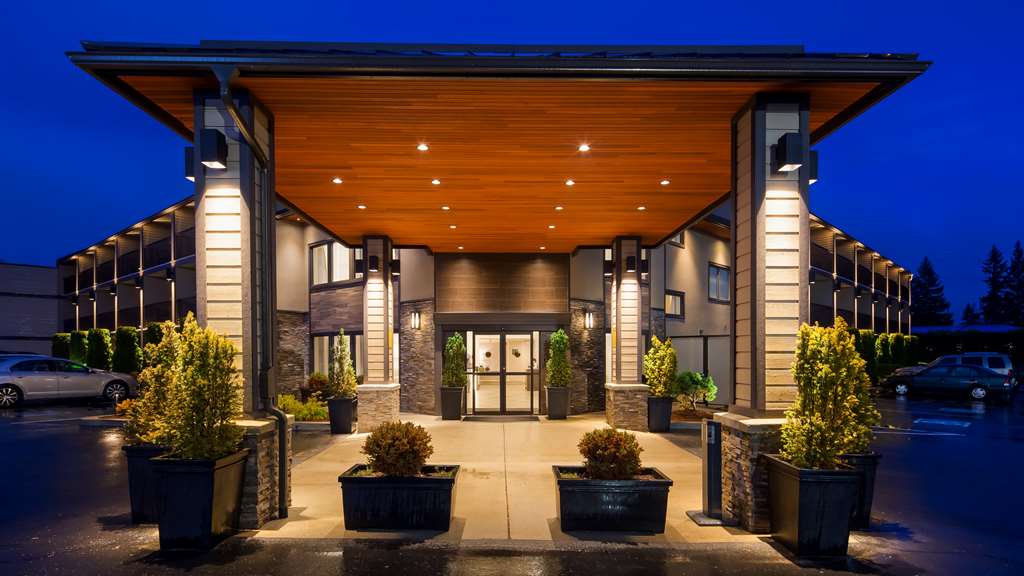 Hotel Exterior Best Western Northgate Inn Nanaimo (250)390-2222