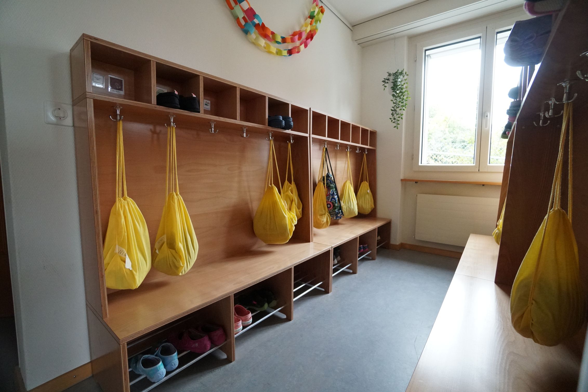 Bilder Studer Innenausbau AG