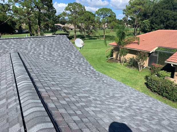 Images Len's Roofing