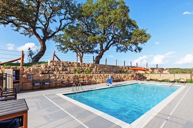 Images Hampton Inn Bulverde Texas Hill Country