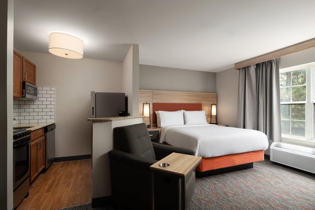 Images Candlewood Suites St. Louis - St. Charles by IHG