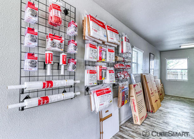 Images CubeSmart Self Storage