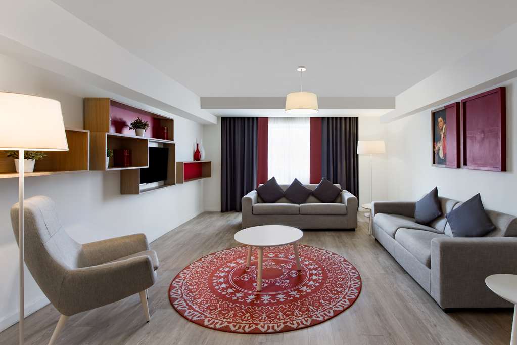 Images Park Inn by Radisson Bucharest Hotel & Residence