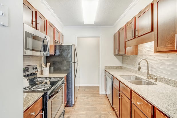 Images Cambridge Station Apartment Homes