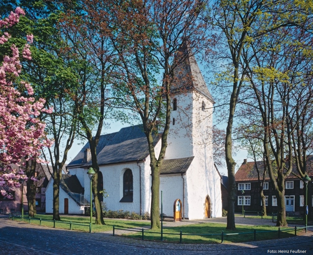 Bild 1 Jakobus-Kirche - Ev. Kirchengemeinde Pelkum-Wiescherhöfen in Hamm