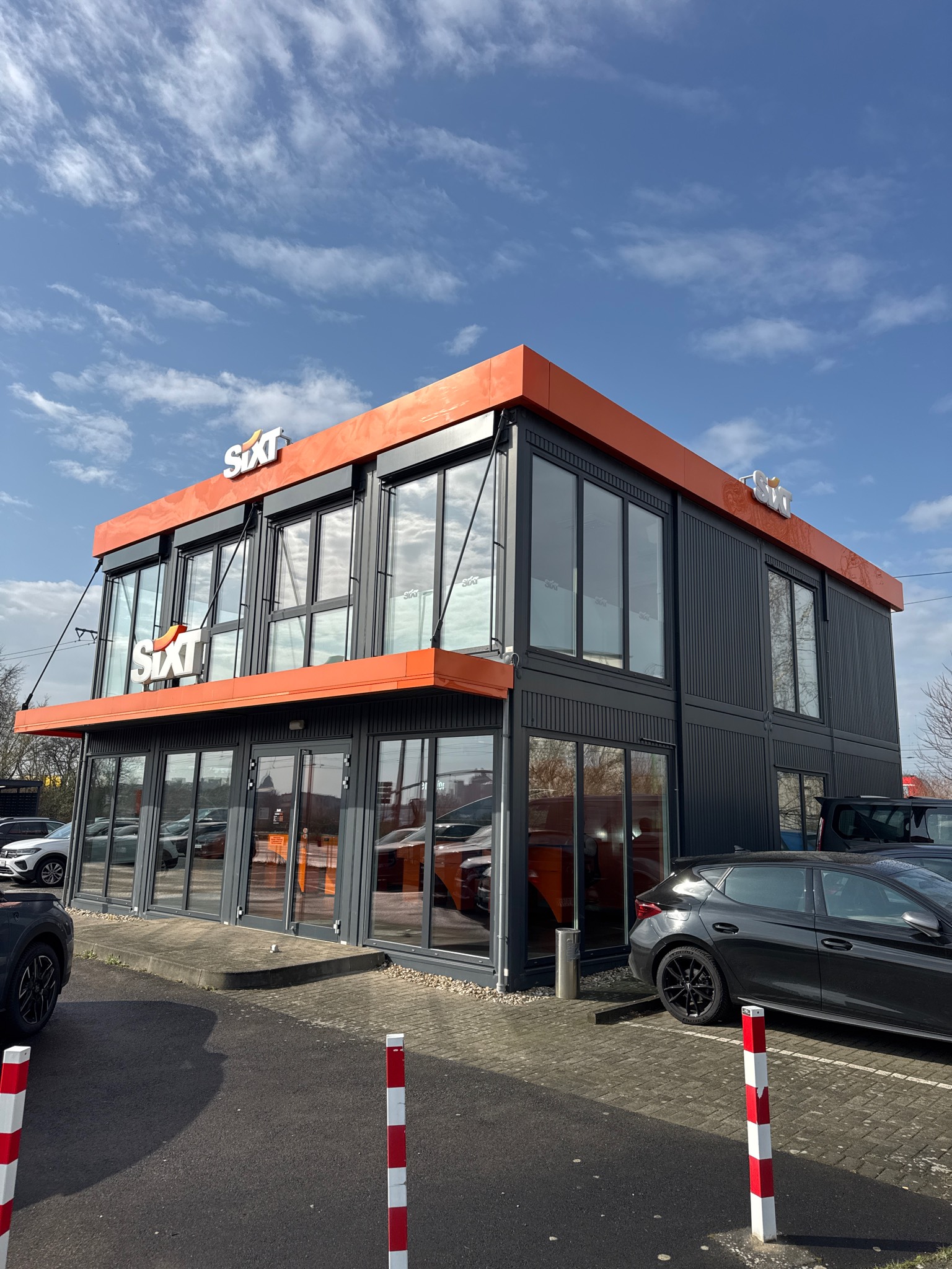 SIXT Autovermietung Neuss, Duesseldorfer Str. 6 in Neuss