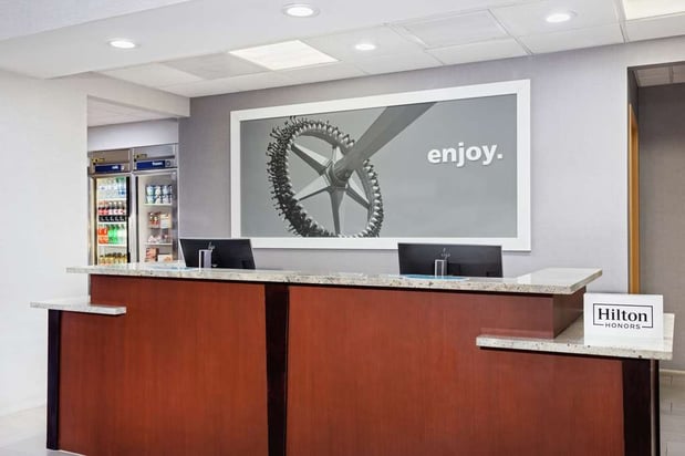 Images Hampton Inn & Suites Orlando Intl Dr N