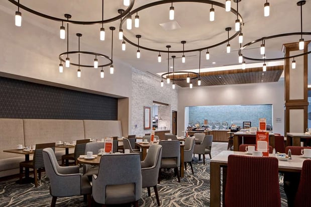 Images Hilton Garden Inn Summerville