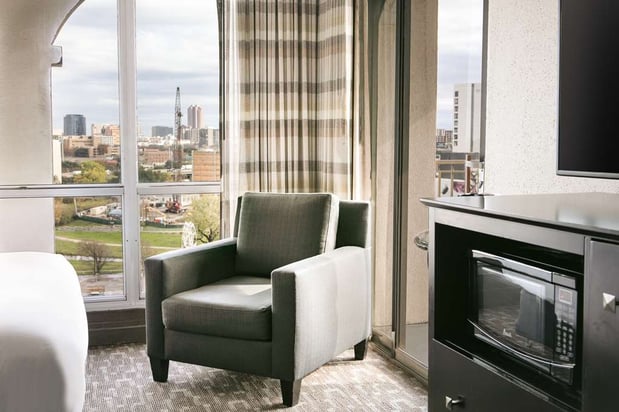 Images DoubleTree by Hilton Hotel Dallas - Market Center