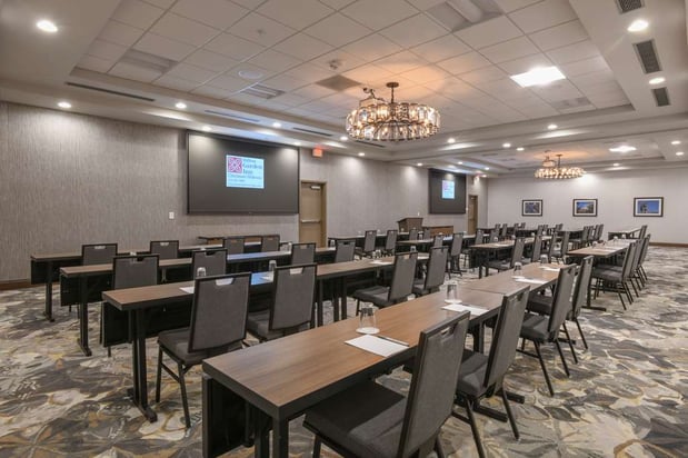 Images Hilton Garden Inn Cincinnati Midtown
