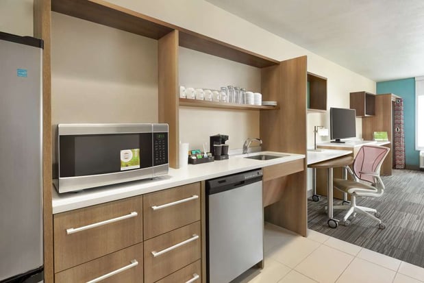 Images Home2 Suites by Hilton Bismarck