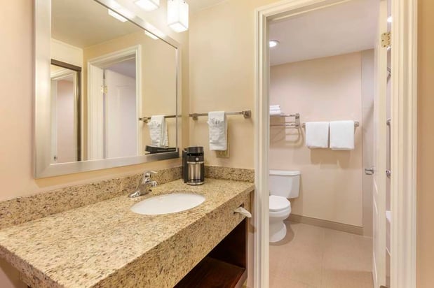 Images Best Western Plus West Covina Inn