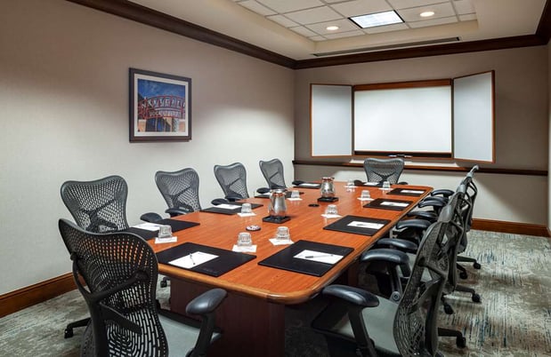 Images Hilton Garden Inn Chicago OHare Airport