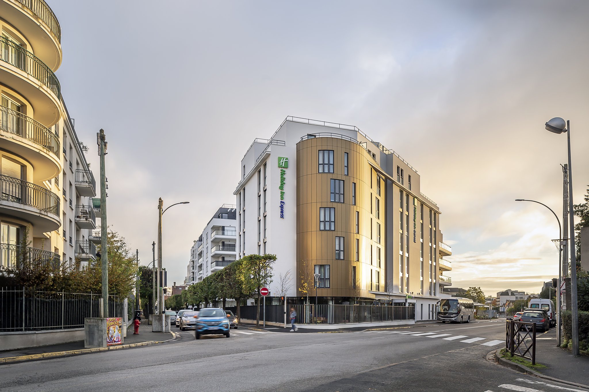 Images Holiday Inn Express Paris - Poissy by IHG