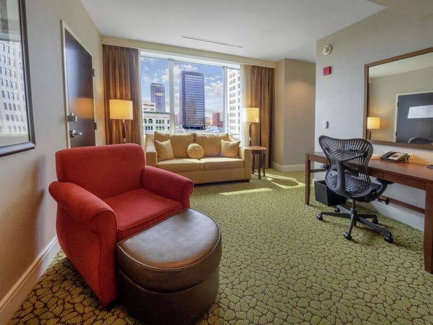 Images Hilton Garden Inn Buffalo Downtown