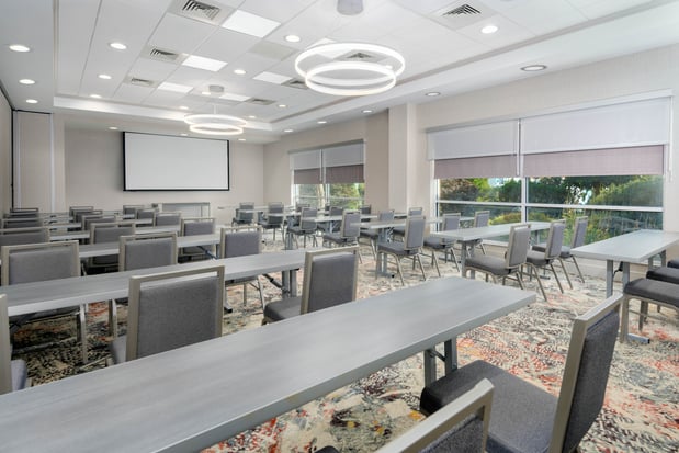 Images Hilton Garden Inn Buffalo Airport
