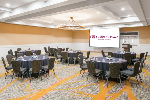 Images Crowne Plaza Resort Asheville by IHG