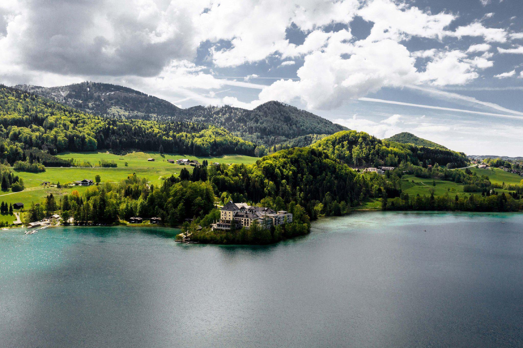 Schloss Fuschl, a Luxury Collection Resort & Spa, Fuschlsee-Salzburg, Schloss Strasse 19 in Hof Bei Salzburg