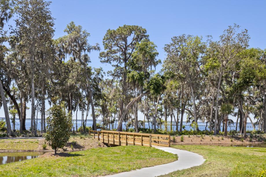 Residents can enjoy community walking paths nestled on the banks of the St. John's River