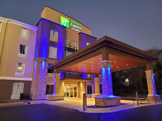 Images Holiday Inn Express & Suites Starkville, an IHG Hotel
