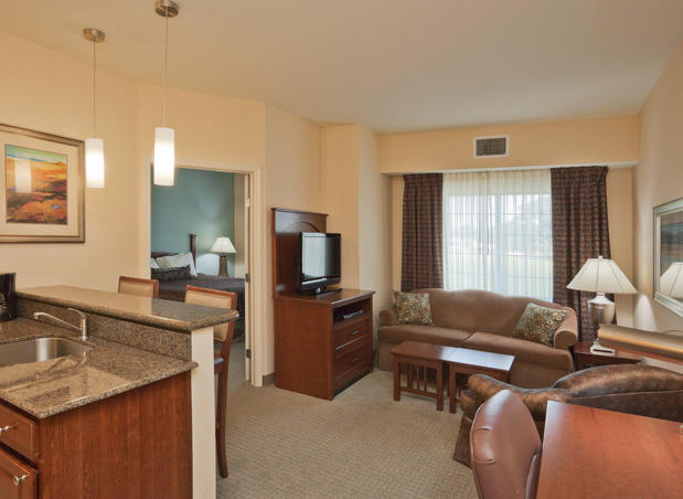 Images Staybridge Suites Lafayette-Airport by IHG
